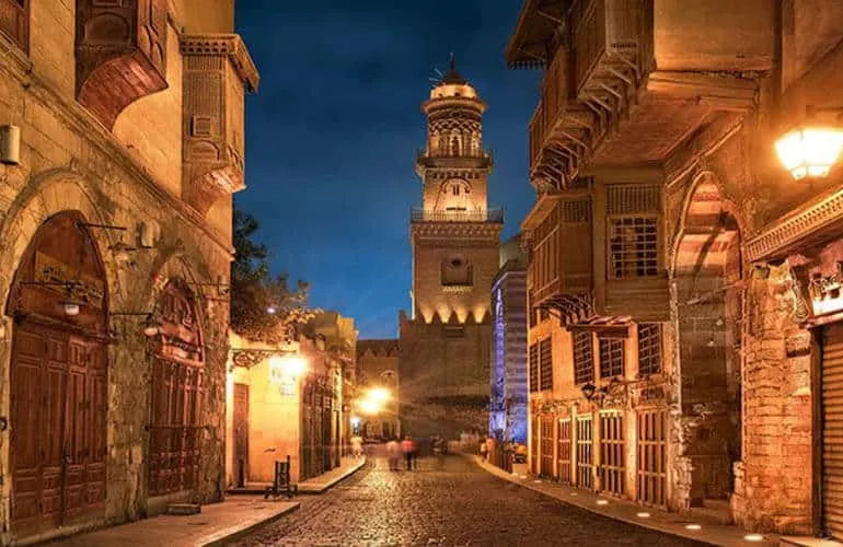 🌙 Cairo Nights: Coffeehouses, Culture & Lantern-lit Walks